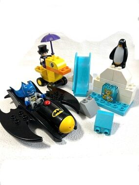 Lego Duplo Batwing Adventure Batman & The Penguin #10823